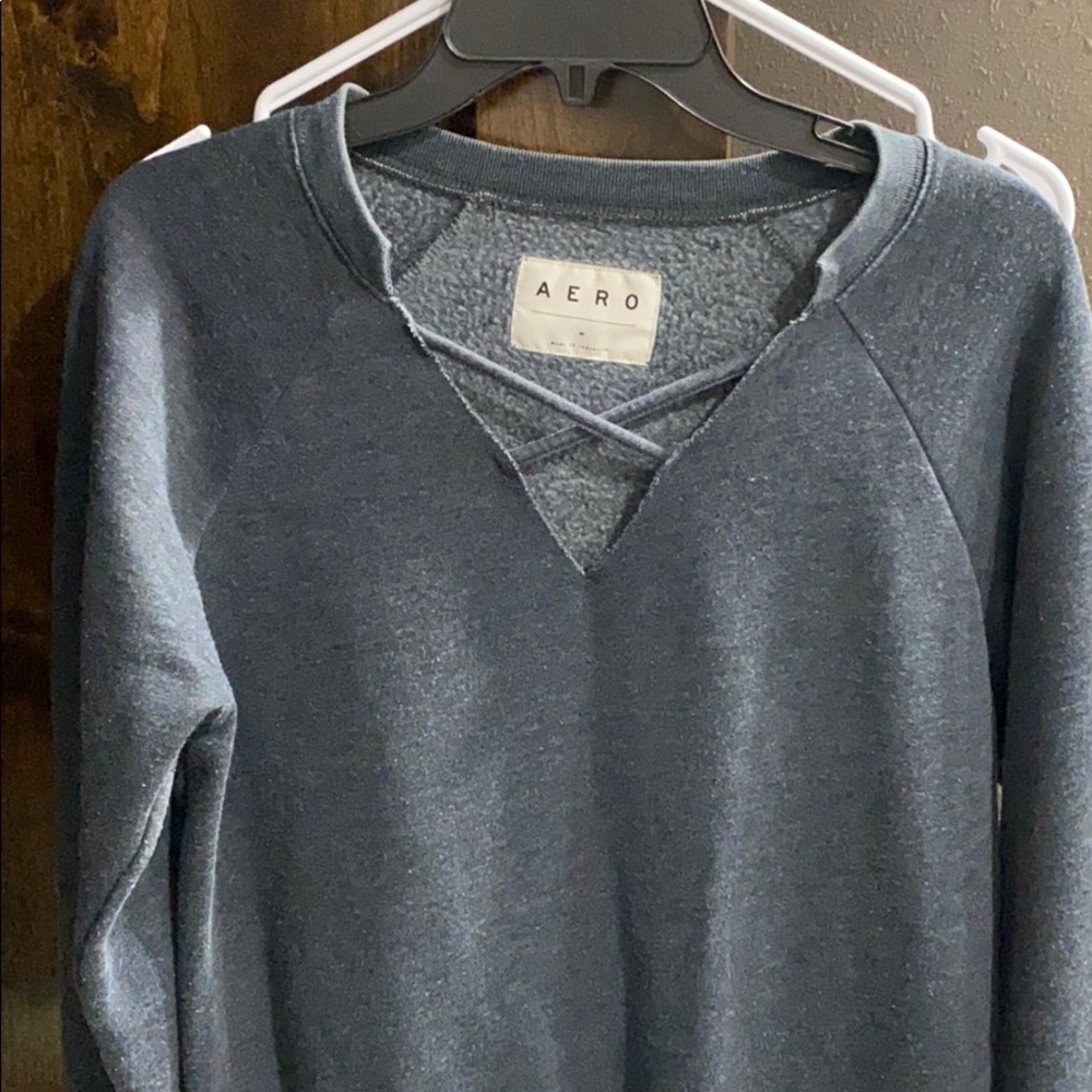 Sweatshirt